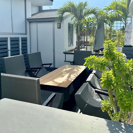 Villa Rumah Putih Abu Abu Senggigi Kültér fotó